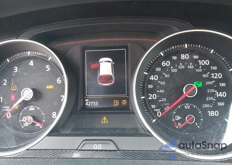 2015 Volkswagen Golf Gti 2.0T Se 2-Door from USA, damaged, VIN 3VWTT7AU6FM035658